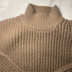 Uniqlo mock neck sweater